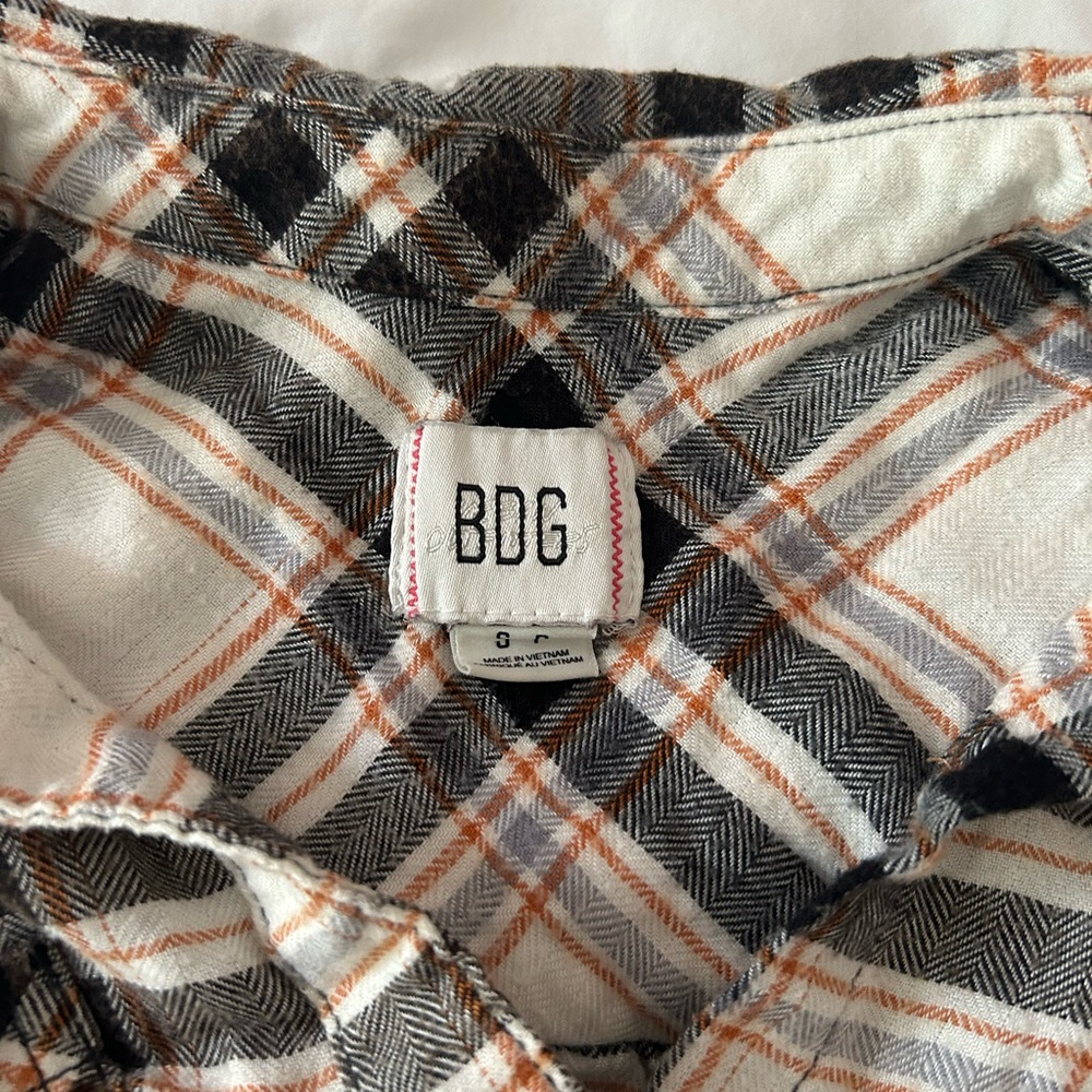 Urban Outfitters BDG slouchy flannel shirt - Picture 2 of 4